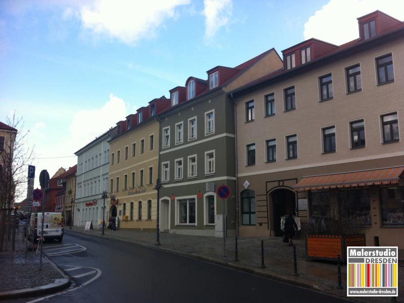 Fassadenneubeschichtung an vier Markthäusern 